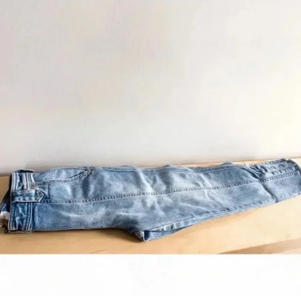 Something Navy Jeans - Picture 5 of 6
